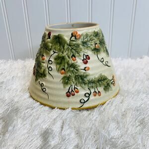 Yankee Candle Company Shade Ivy Berries Large Candle Size